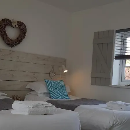 The Hideaway *